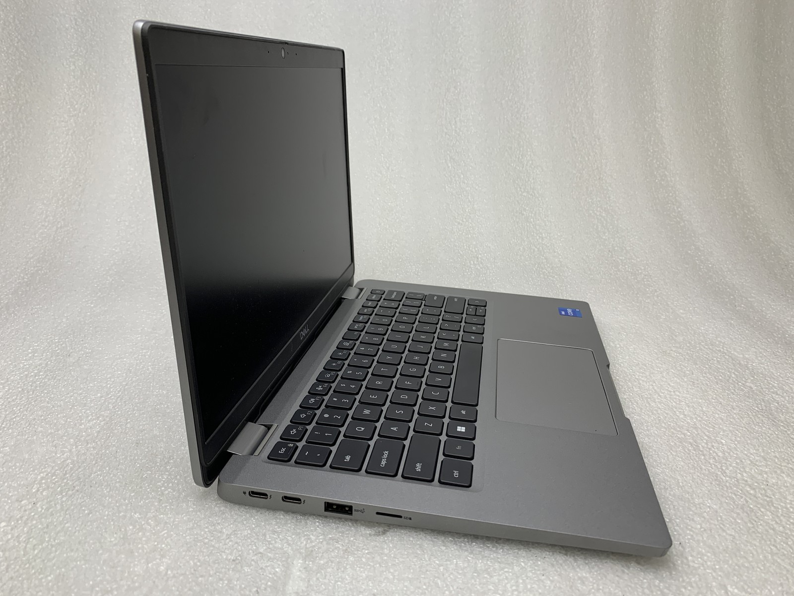 Dell Latitude 5330