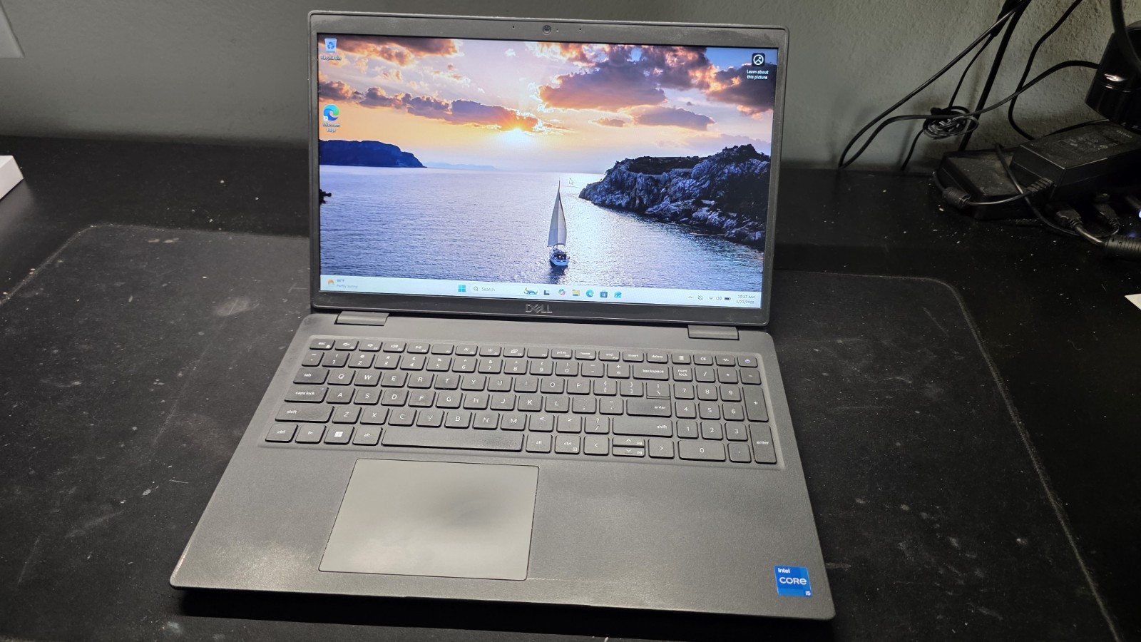 DELL LATITUDE 3520